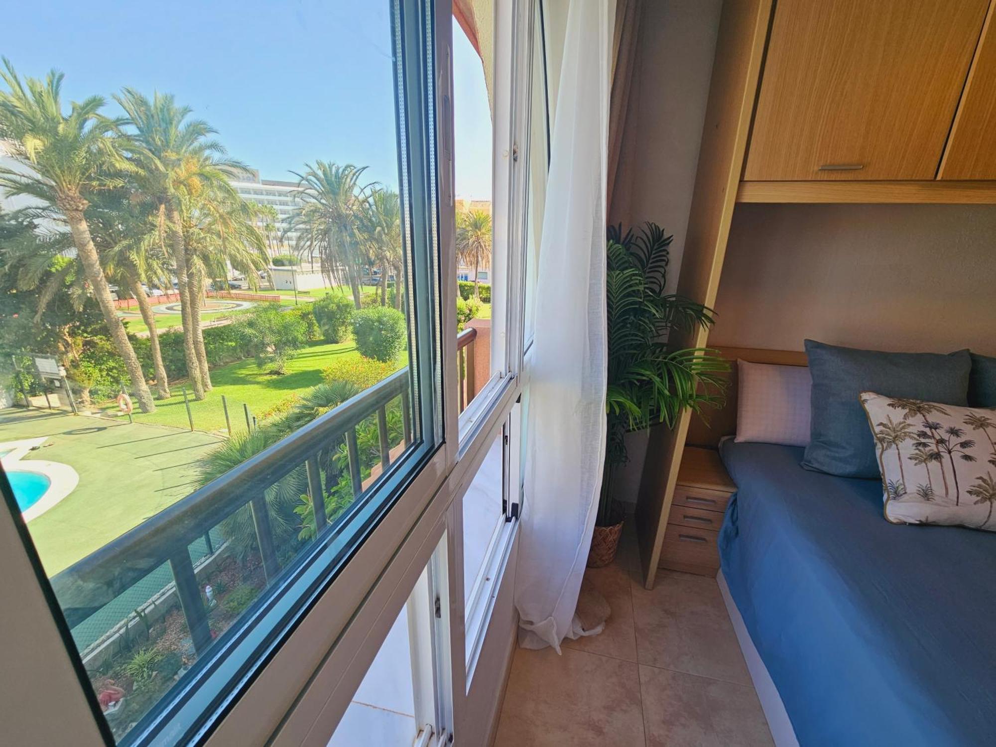Apartamento Buganvilla Beach Рокетас де Мар Екстериор снимка